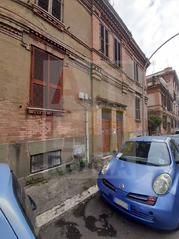 casa indipendente in vendita a Roma in zona San Saba - Ripa