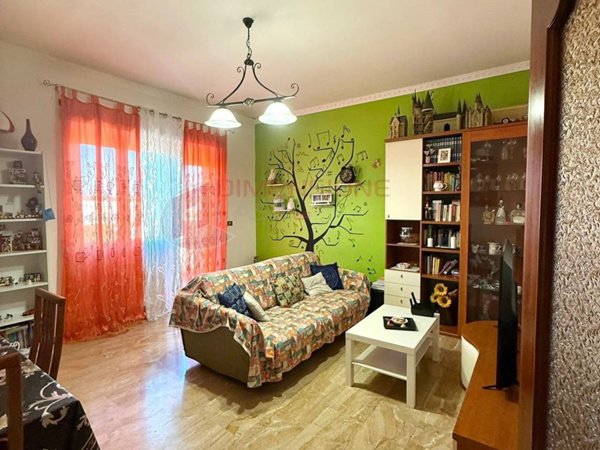 appartamento in vendita a Roma in zona Tor Bella Monaca