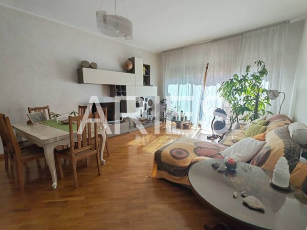 appartamento in vendita a Roma in zona Ostia