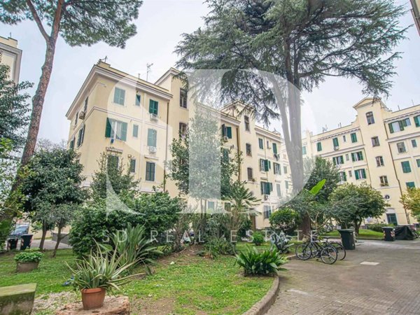 appartamento in vendita a Roma in zona Testaccio