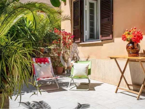 appartamento in vendita a Roma in zona Torre Angela
