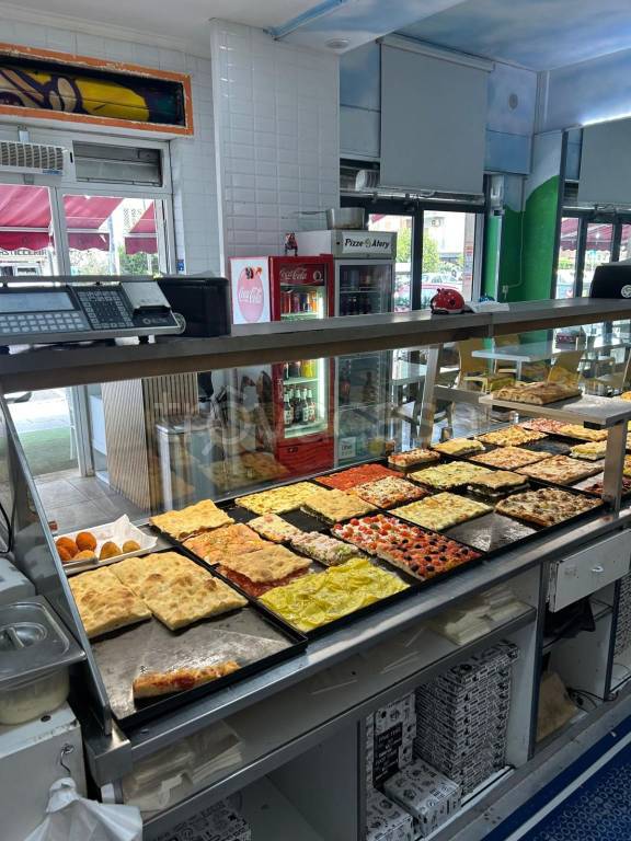 appartamento in vendita a Roma in zona Prenestino-Labicano