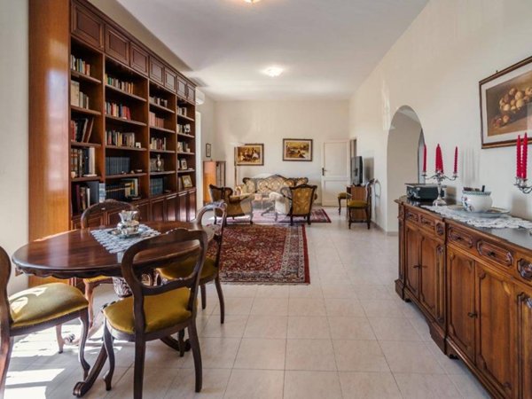 casa indipendente in vendita a Roma in zona Colle del Sole