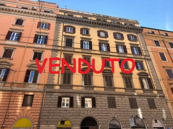 appartamento in vendita a Roma in zona Esquilino