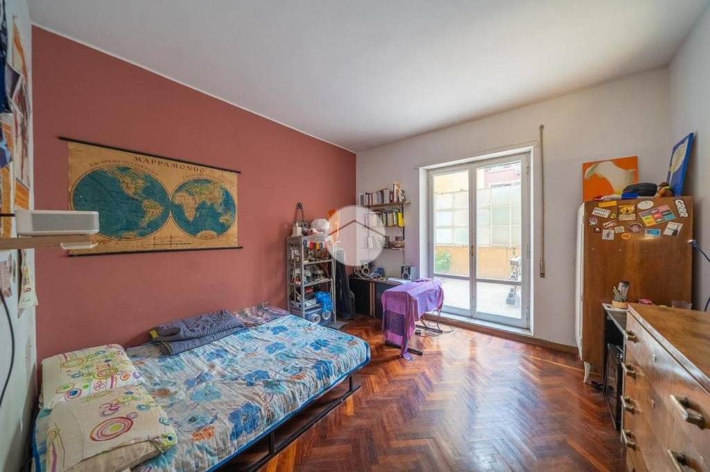 appartamento in vendita a Roma in zona Tuscolano