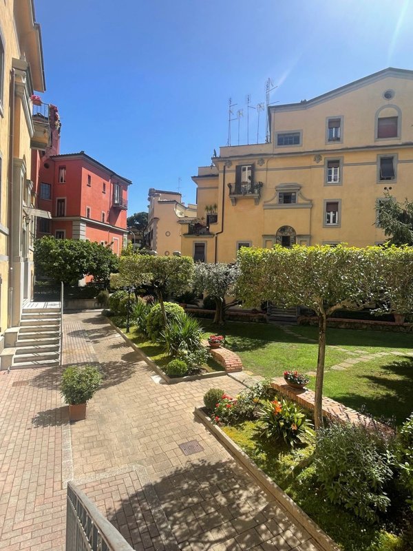 appartamento in vendita a Roma in zona Della Vittoria
