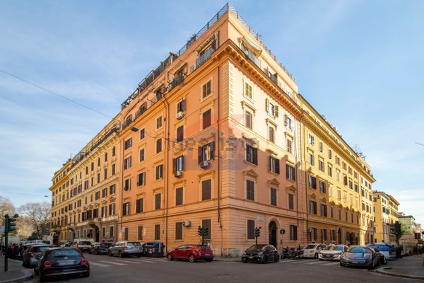 appartamento in vendita a Roma in zona Ludovisi/Sallustiano