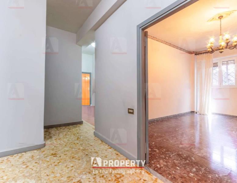 appartamento in vendita a Roma in zona Cinecittà