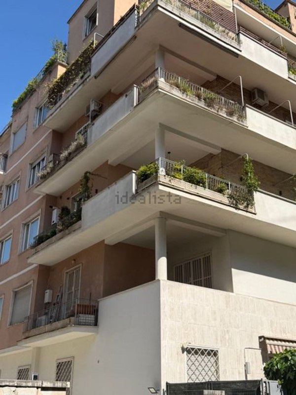 appartamento in vendita a Roma in zona Pinciano