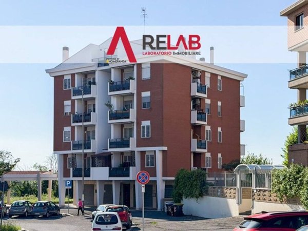 appartamento in vendita a Roma in zona Casalotti
