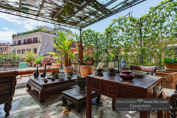 appartamento in vendita a Roma in zona Campo Marzio