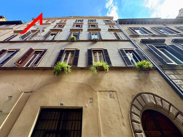 negozio in vendita a Roma in zona Parione/Sant'Eustachio
