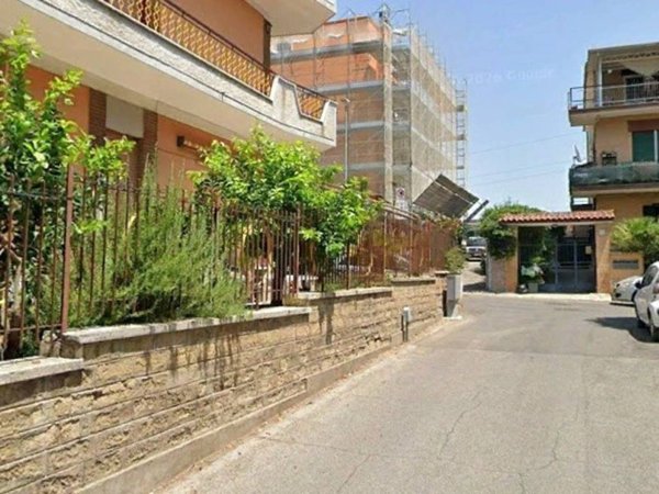 appartamento in vendita a Roma in zona Torrevecchia