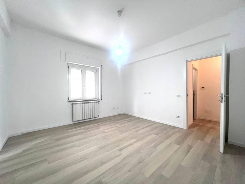 appartamento in vendita a Roma in zona Ostiense