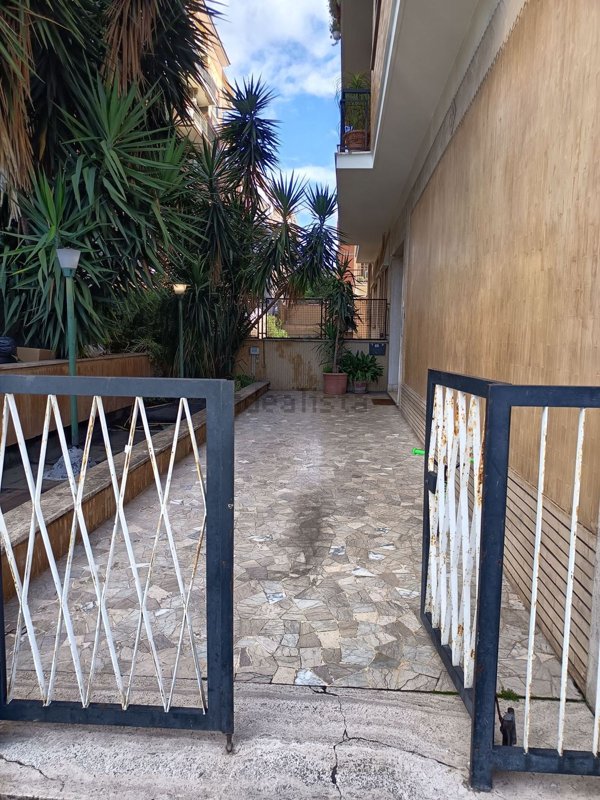 appartamento in vendita a Roma in zona Monte Sacro/Talenti