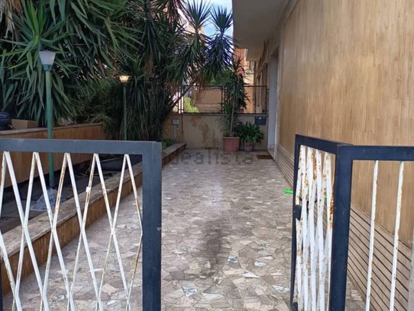 appartamento in vendita a Roma in zona Monte Sacro/Talenti