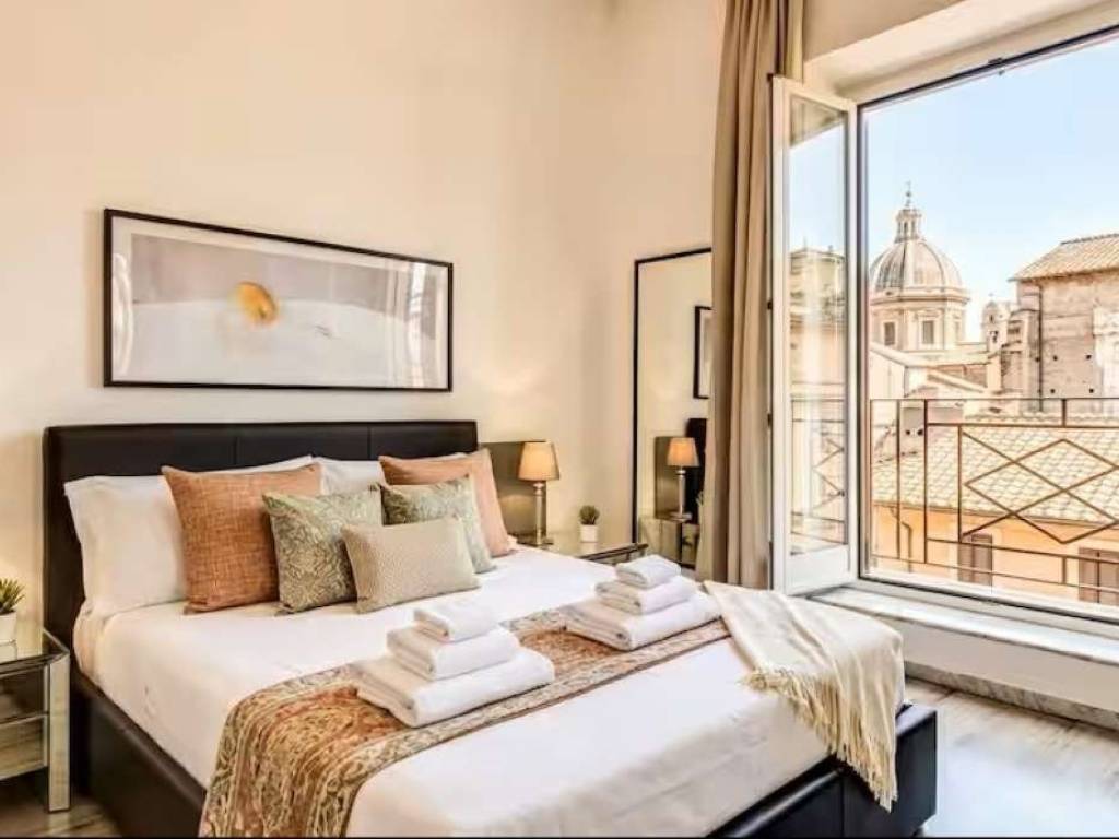 negozio in vendita a Roma in zona Centro Storico