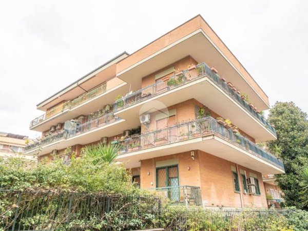 appartamento in vendita a Roma in zona Monte Sacro/Talenti