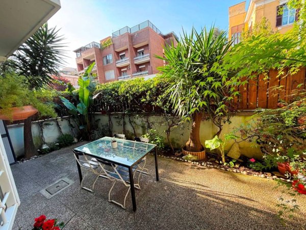 appartamento in vendita a Roma in zona Gianicolense