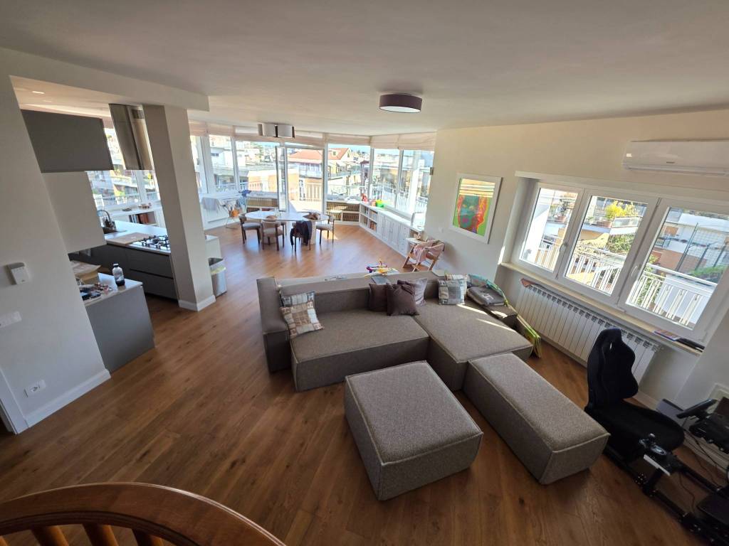 appartamento in vendita a Roma in zona Tor di Quinto