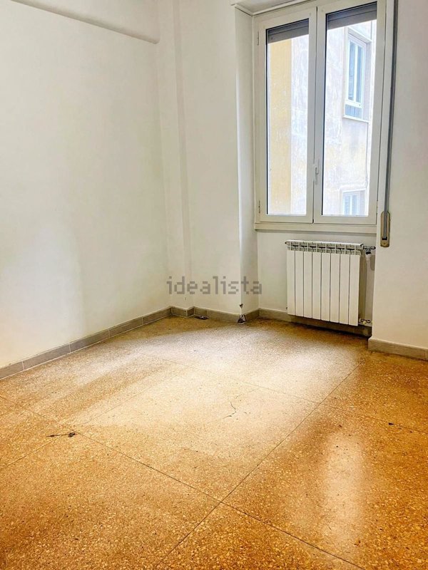 appartamento in vendita a Roma in zona Ostiense