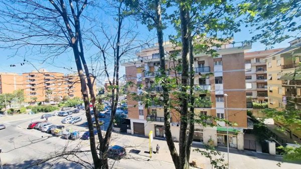 appartamento in vendita a Roma in zona Ostia