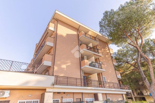 appartamento in vendita a Roma in zona Settecamini