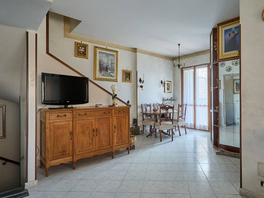 casa indipendente in vendita a Roma in zona Romanina