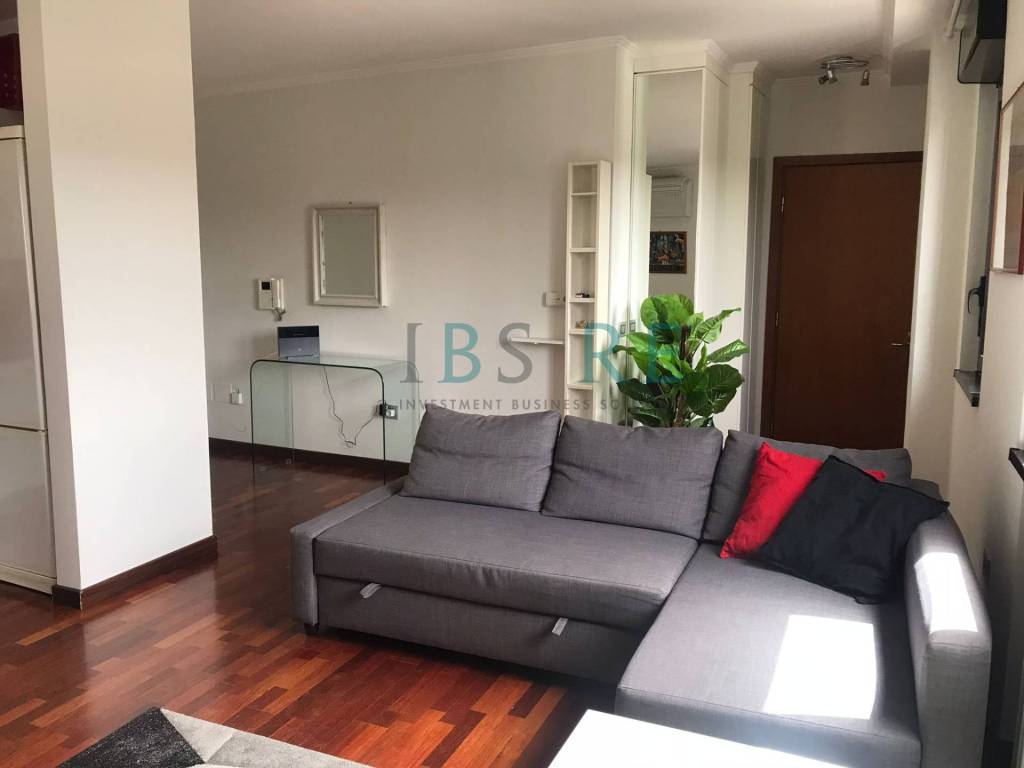 appartamento in vendita a Roma in zona EUR