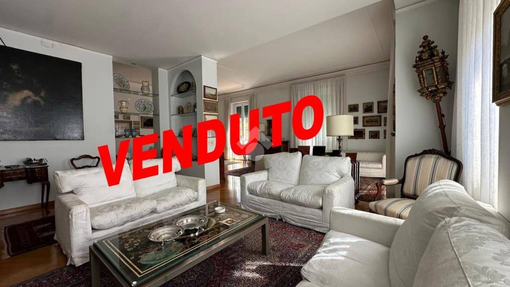appartamento in vendita a Roma in zona Della Vittoria