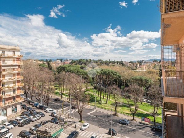 appartamento in vendita a Roma in zona Monte Sacro/Talenti