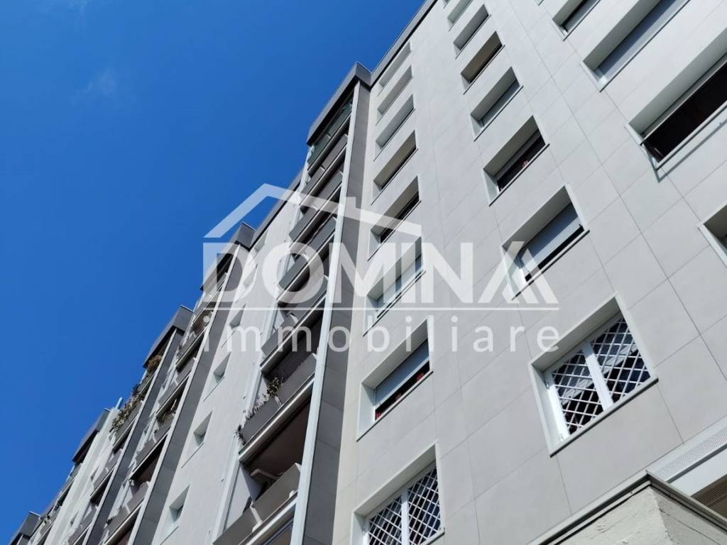 appartamento in vendita a Roma in zona Torrino