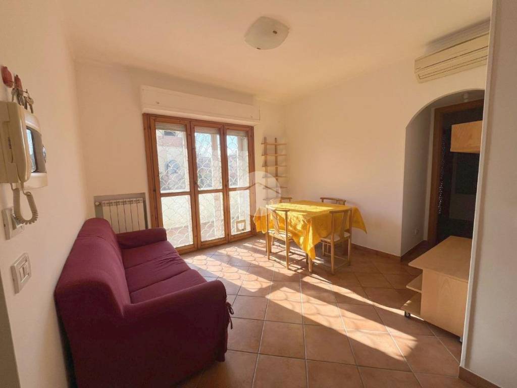 appartamento in vendita a Roma in zona Casal Morena