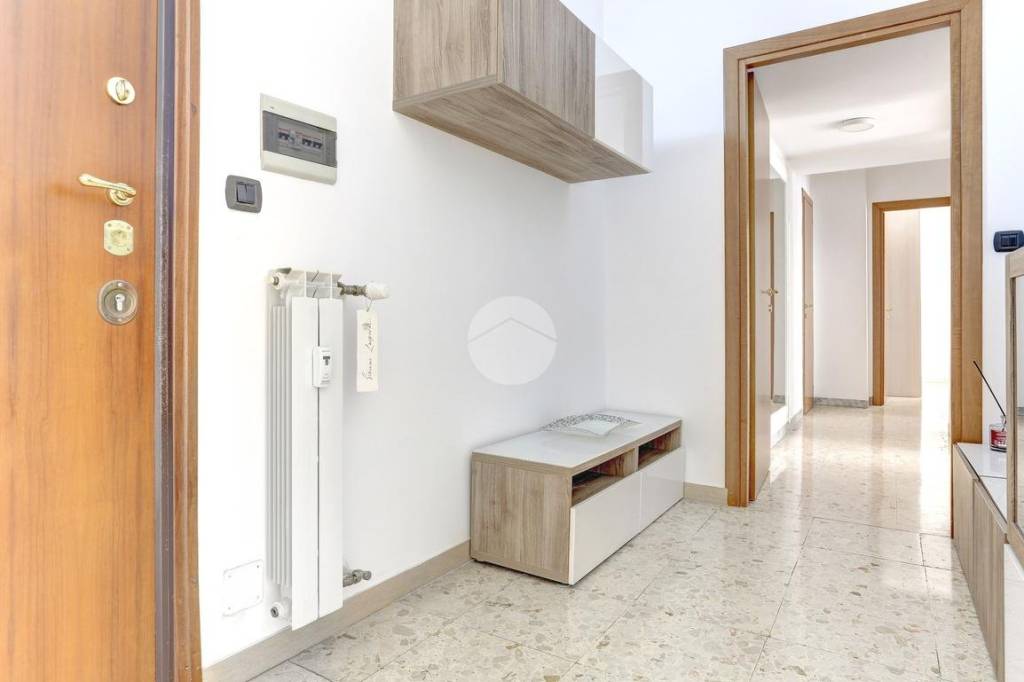 appartamento in vendita a Roma in zona Appio Latino