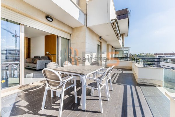 appartamento in vendita a Roma in zona Ardeatino