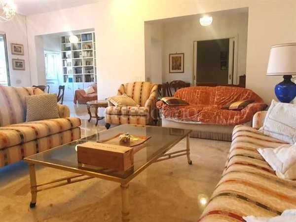 appartamento in vendita a Roma in zona Ardeatino