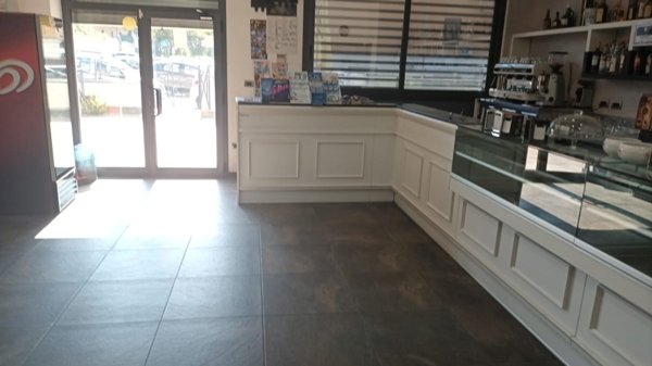 negozio in vendita a Roma