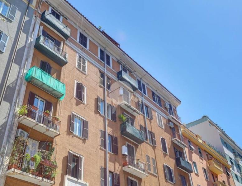 appartamento in vendita a Roma in zona Tuscolano