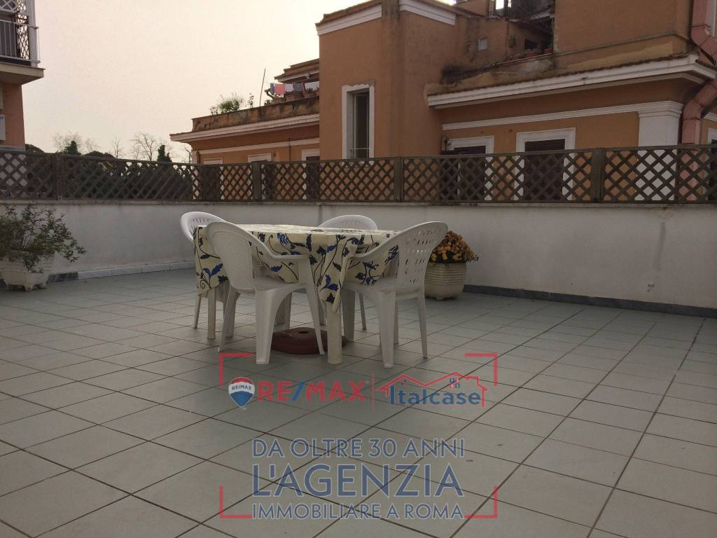 appartamento in vendita a Roma in zona Aurelio