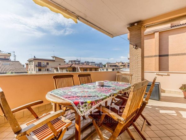 appartamento in vendita a Roma in zona Dragona/Bagnoletto