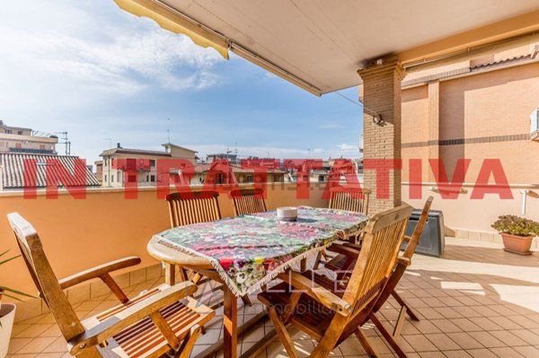appartamento in vendita a Roma in zona Dragona/Bagnoletto