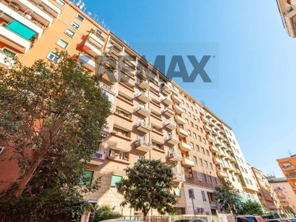appartamento in vendita a Roma in zona Appio Latino