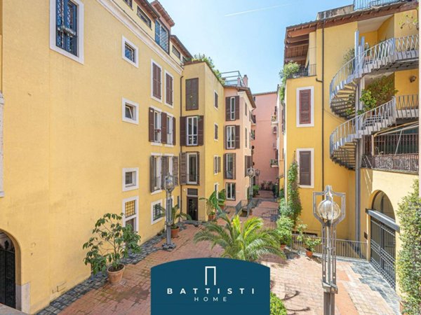 appartamento in vendita a Roma in zona Campo Marzio
