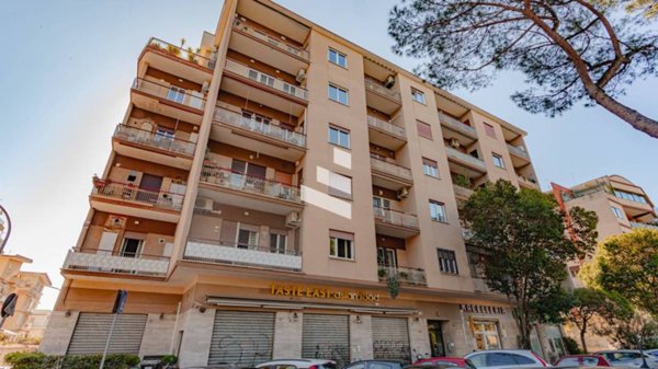 appartamento in vendita a Roma in zona Gianicolense