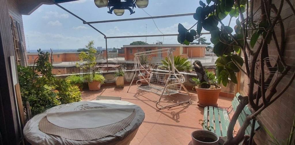 appartamento in vendita a Roma in zona Portuense