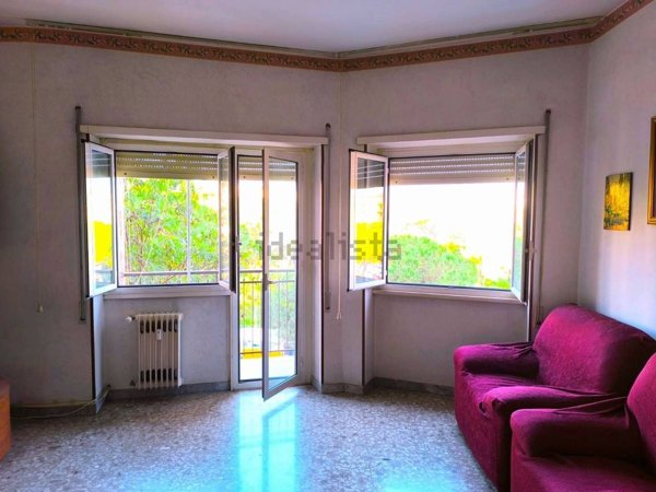 appartamento in vendita a Roma in zona Ardeatino