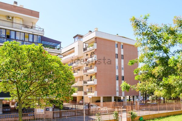 appartamento in vendita a Roma in zona Settecamini