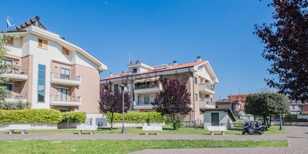 appartamento in vendita a Roma in zona Torre Gaia