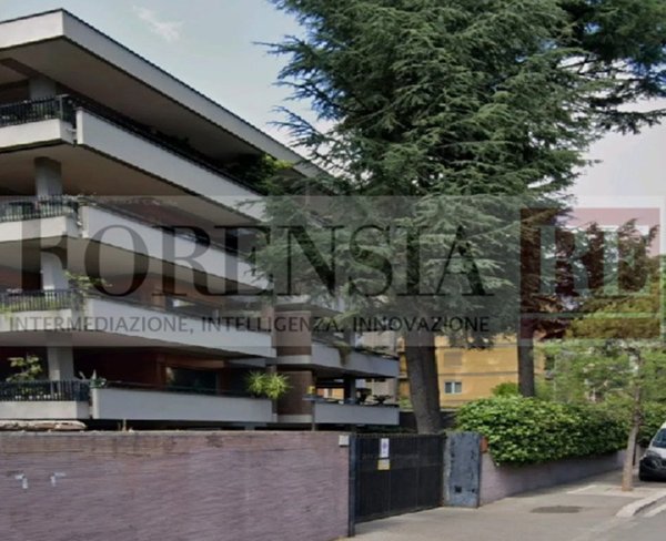 appartamento in vendita a Roma in zona Tor di Quinto