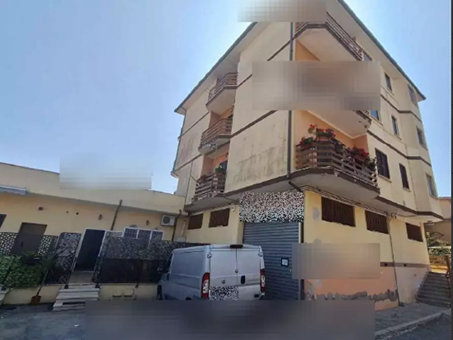 appartamento in vendita a Roma in zona Acilia